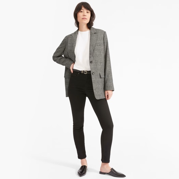 Everlane The Oversized Blazer in Glen Plaid - Picture 2 of 4